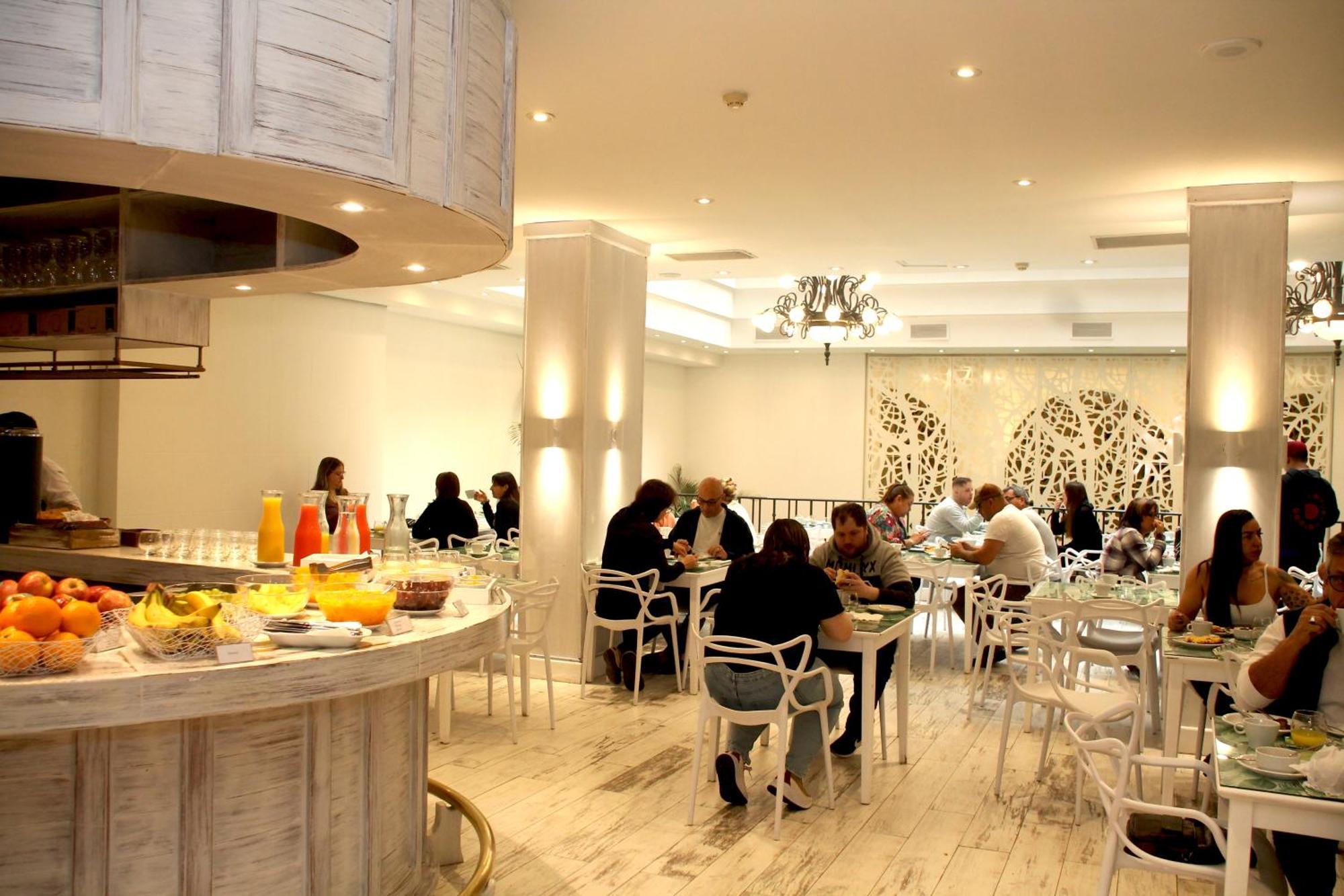 Gardi Hotel & Suites Buenos Aires Exteriör bild