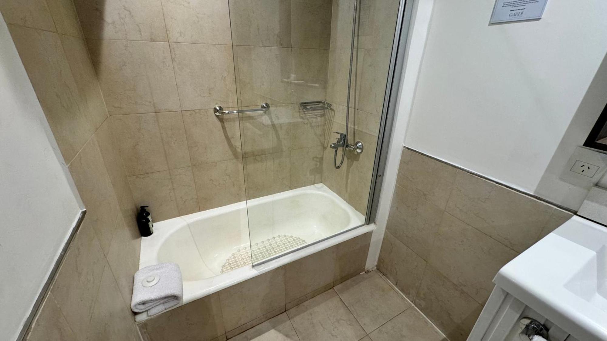 Gardi Hotel & Suites Buenos Aires Exteriör bild